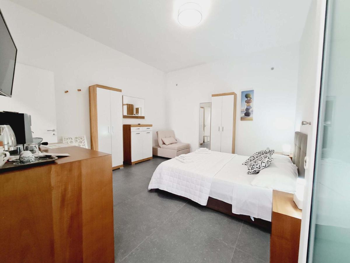 Medusa Room Apartment بورتو سيساريو المظهر الخارجي الصورة